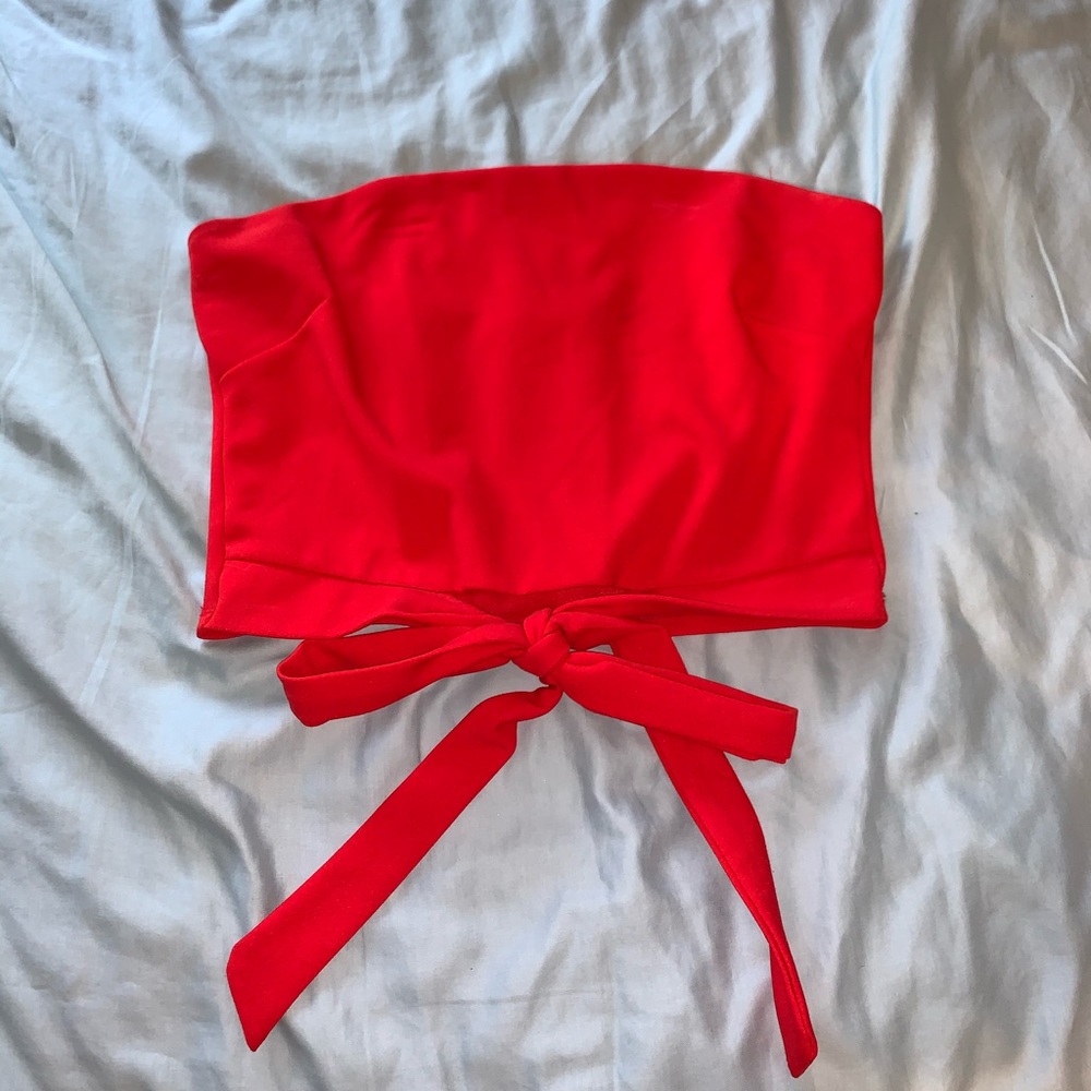 crop top